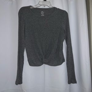 Long sleeve cropped shirt